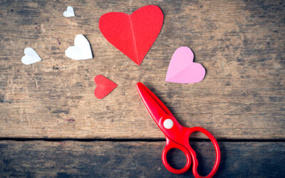 Valentine’s Day Crafts and Healthy Snacks for the Whole Family 